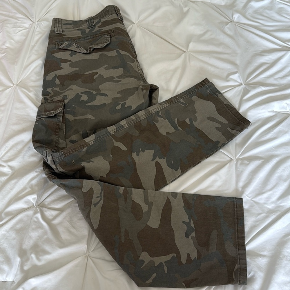 Men’s camo pants